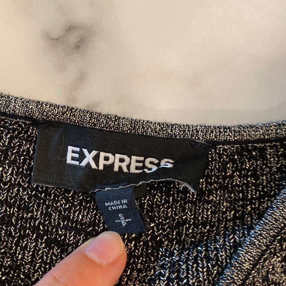 BUNDLE! Bundle of 7 tank tops! Size S,XS, M - Picture 8 of 13